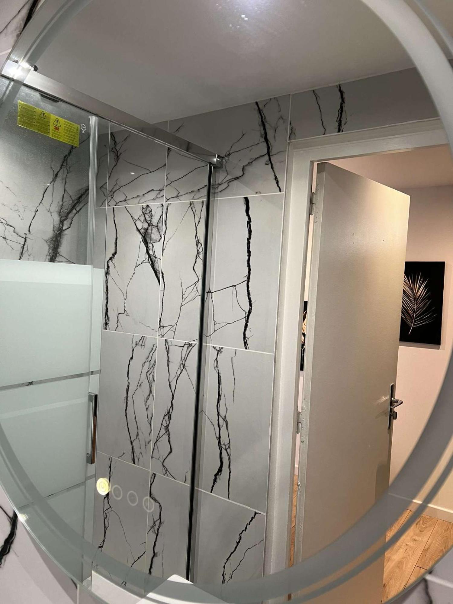 Appartement Moderne Vieille Ville Parking Gratuit Annecy Exterior photo