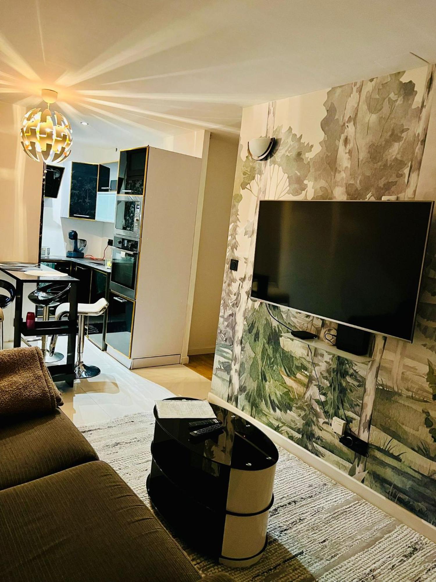 Appartement Moderne Vieille Ville Parking Gratuit Annecy Exterior photo